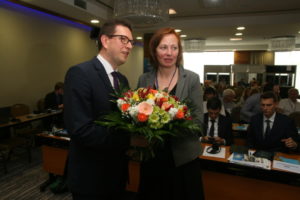 Neugewählter FUEV-Vorsitzender ist Loránt Vincze (links) mit seiner Bürochefin Susann Schenk Foto: Krzysztof Świderski.