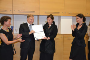 konsul Sabine Haake, ambasador Rolf Nikel, dr Małgorzata Wysdak i Barbara Loch. Foto: A. Durecka